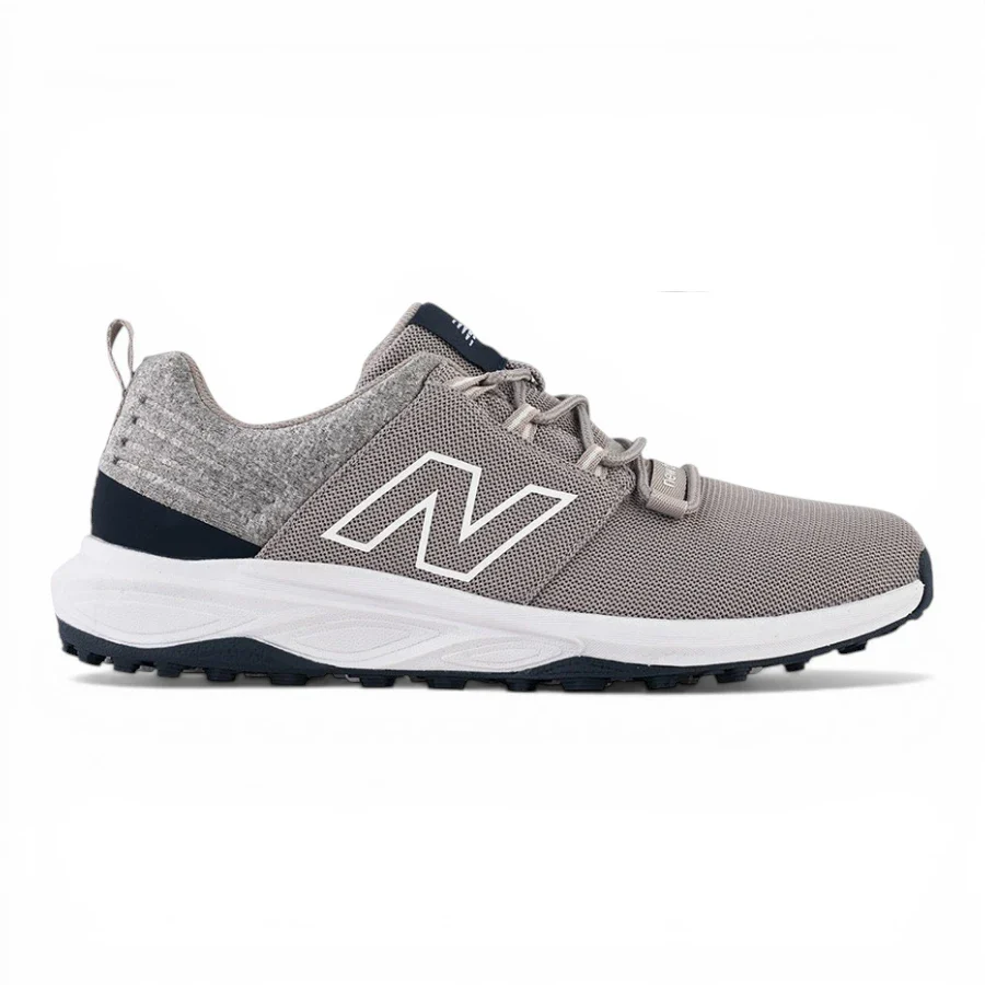 New & Popular Golf Shoes